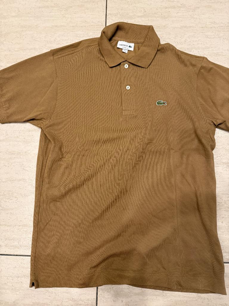 Lacoste polo classic fit bruin beige maat 4 medium NIEUW, Kleding | Heren, Polo's, Maat 48/50 (M), Nieuw, Ophalen of Verzenden