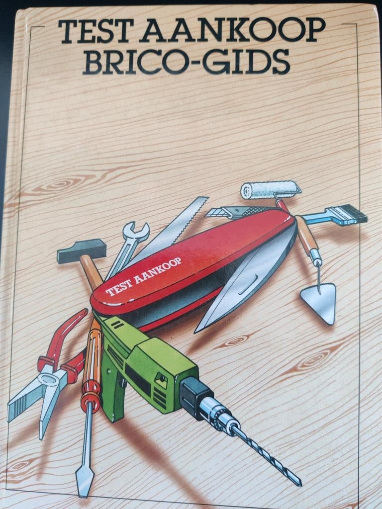 Testaankoop bricogids, Ophalen of Verzenden, Zo goed als nieuw