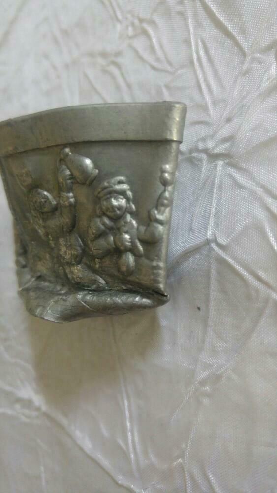Petit gobelet en etain plié "Rein Zinn" 4cm, Enlèvement ou Envoi