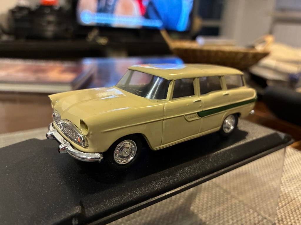 simca marly 1960 eligor 1/43, Enlèvement, Comme neuf, Voiture