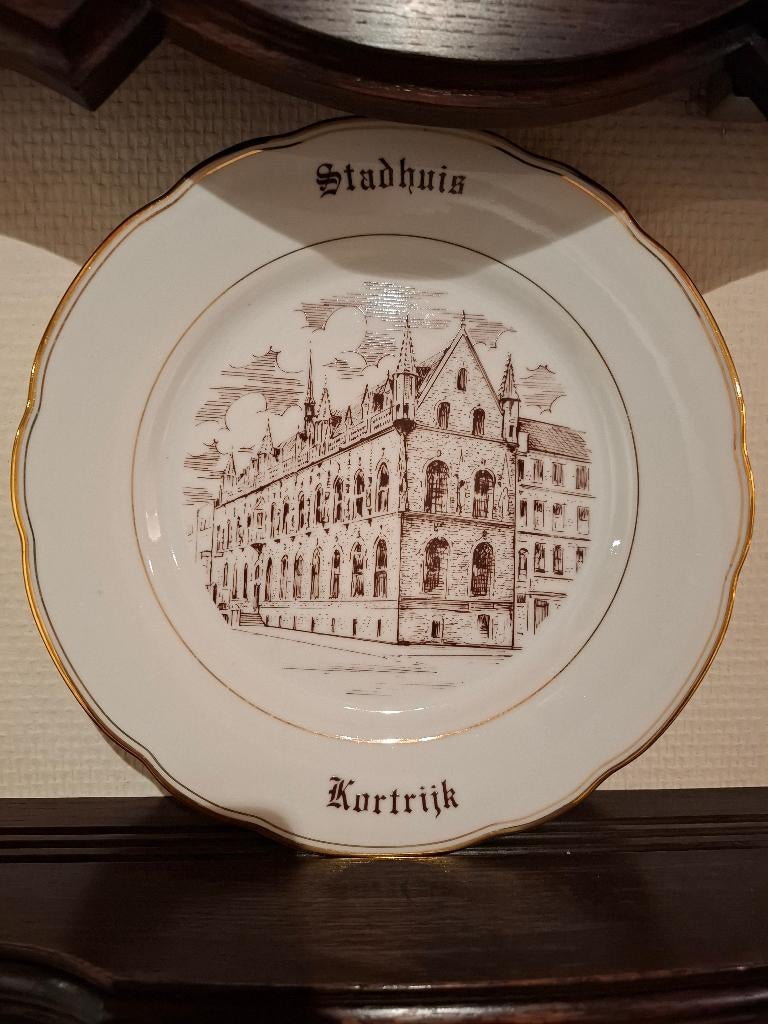 3 borden KORTRIJK Magvam porselein (g swaenepoel), Enlèvement ou Envoi