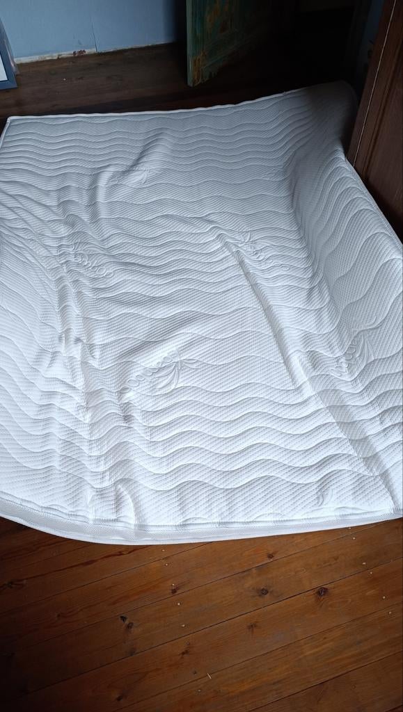 Topper matras, Ophalen, Zo goed als nieuw, Matras