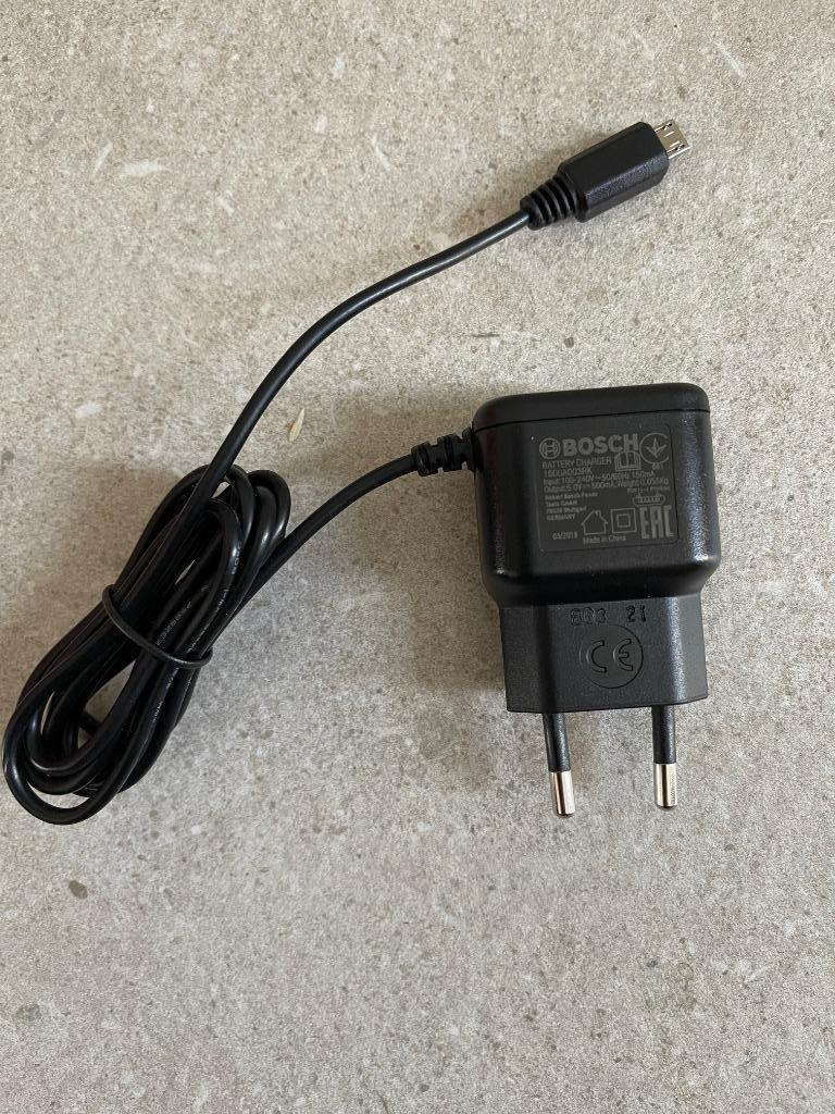 Battery charger BOSCH 1600A003RK 100-240V 50/60Hz 150mA 5.0V, Enlèvement ou Envoi, Comme neuf