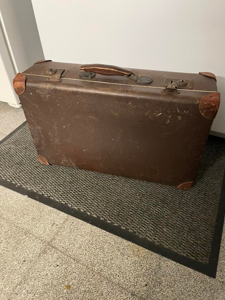 Valise ancienne, Enlèvement ou Envoi, Comme neuf