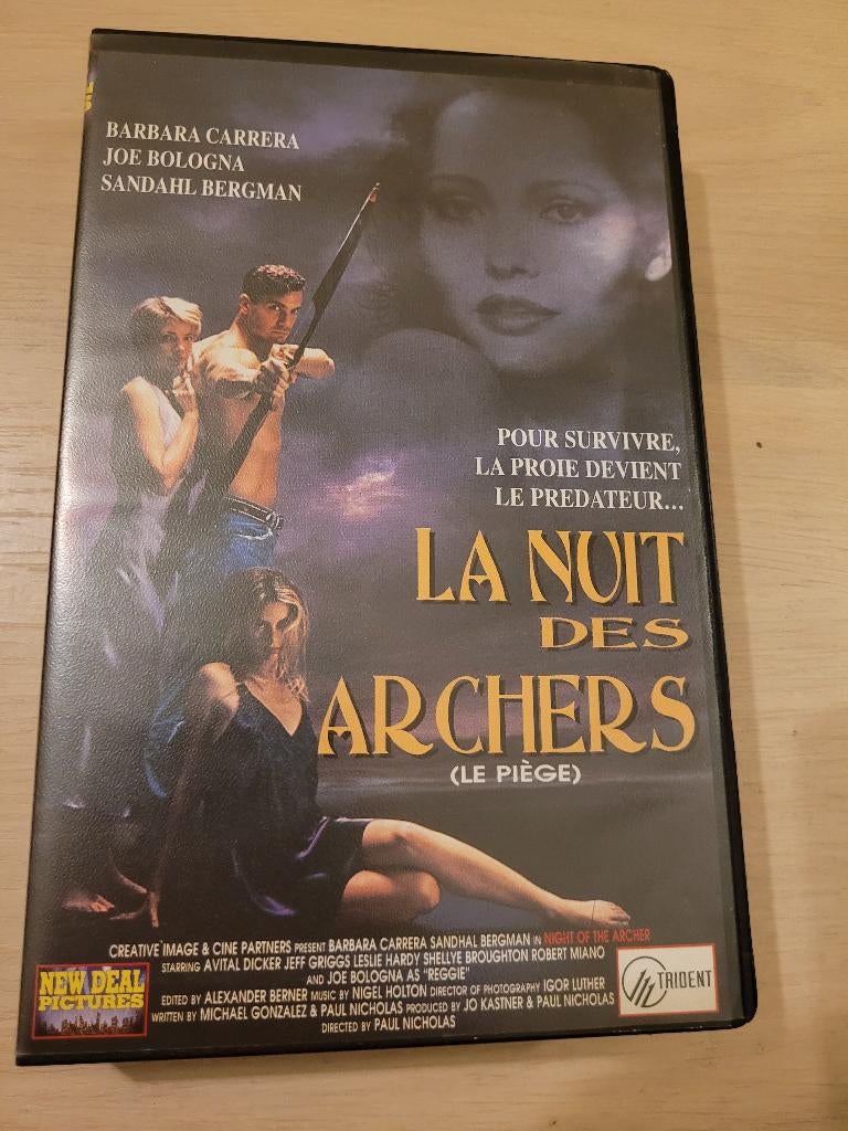 k7 vhs la nuit des archers, CD & DVD, VHS | Film, Enlèvement ou Envoi, Comme neuf, Action et Aventure