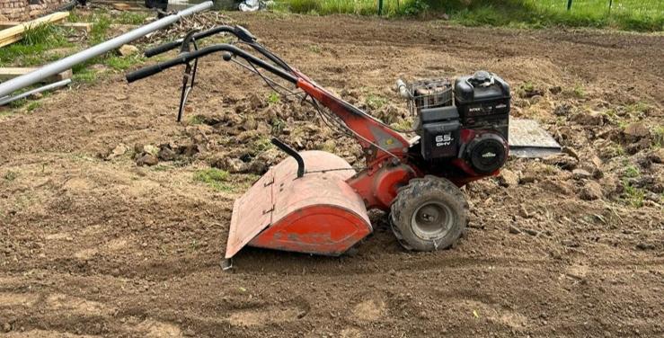 Moestuin frezen groot en klein opp, Tuin en Terras, Aarde en Mest, Ophalen