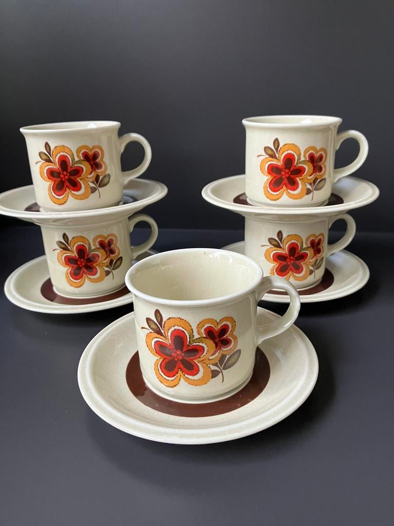 Set van 5 kopjes met ondertas winterling, Ophalen of Verzenden