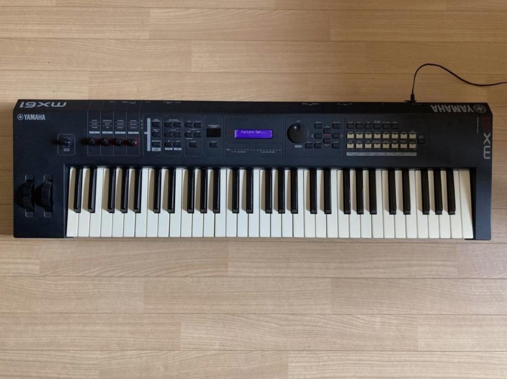 Yamaha MX61 61-toetsen analoge synthesizer, Ophalen of Verzenden, Zo goed als nieuw, 61 toetsen, Yamaha