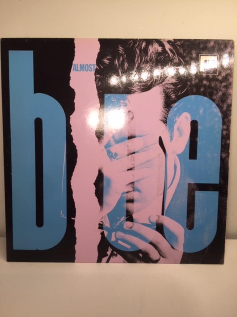 LP - Elvis Costello - Almost Blue ( Vinyl ), Ophalen of Verzenden, Zo goed als nieuw, 12 inch, Singer-songwriter