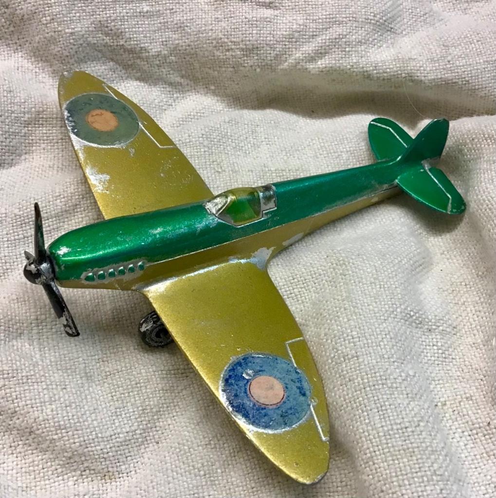 Avion Spitfire matchbox (1975), Enlèvement ou Envoi, Armée de l'air