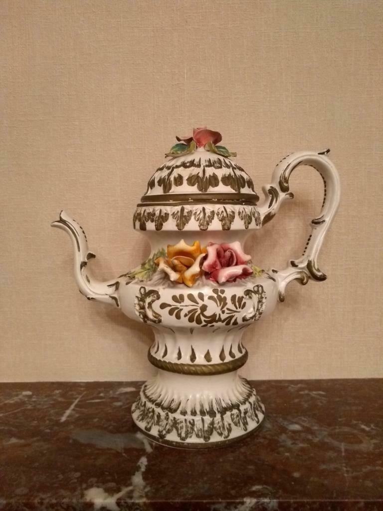 Théière / cafetière décorative en porcelaine de Bassano, Antiquités & Art, Enlèvement ou Envoi