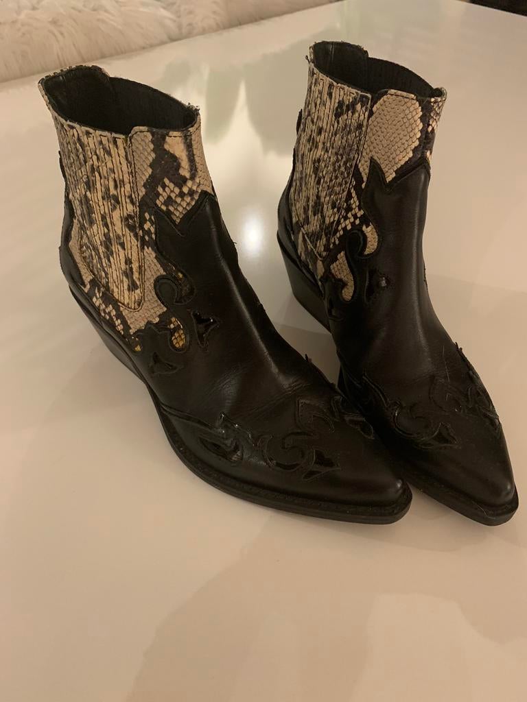 Laarsjes Janet &Jane maat 37, Kleding | Dames, Schoenen, Ophalen of Verzenden, Zo goed als nieuw