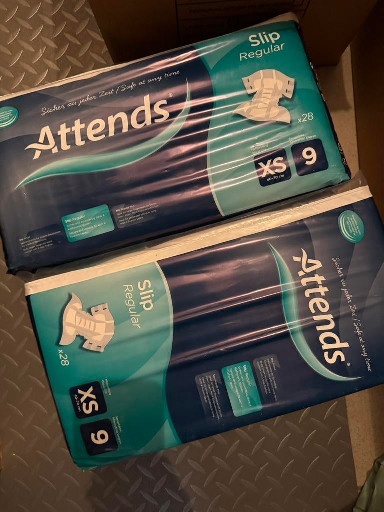 2 x Slip luiers xs, Diversen, Ophalen of Verzenden, Zo goed als nieuw