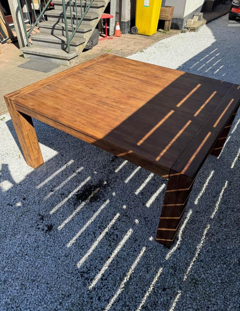 Houten tafel 160x140x80 cm hoogte €360, Ophalen of Verzenden, Zo goed als nieuw