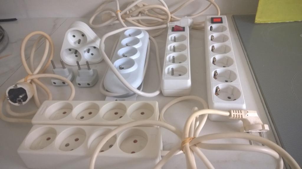 Stekkerdozen & contactspliters & prise stopkontakt, Ophalen of Verzenden, Zo goed als nieuw, Stekker