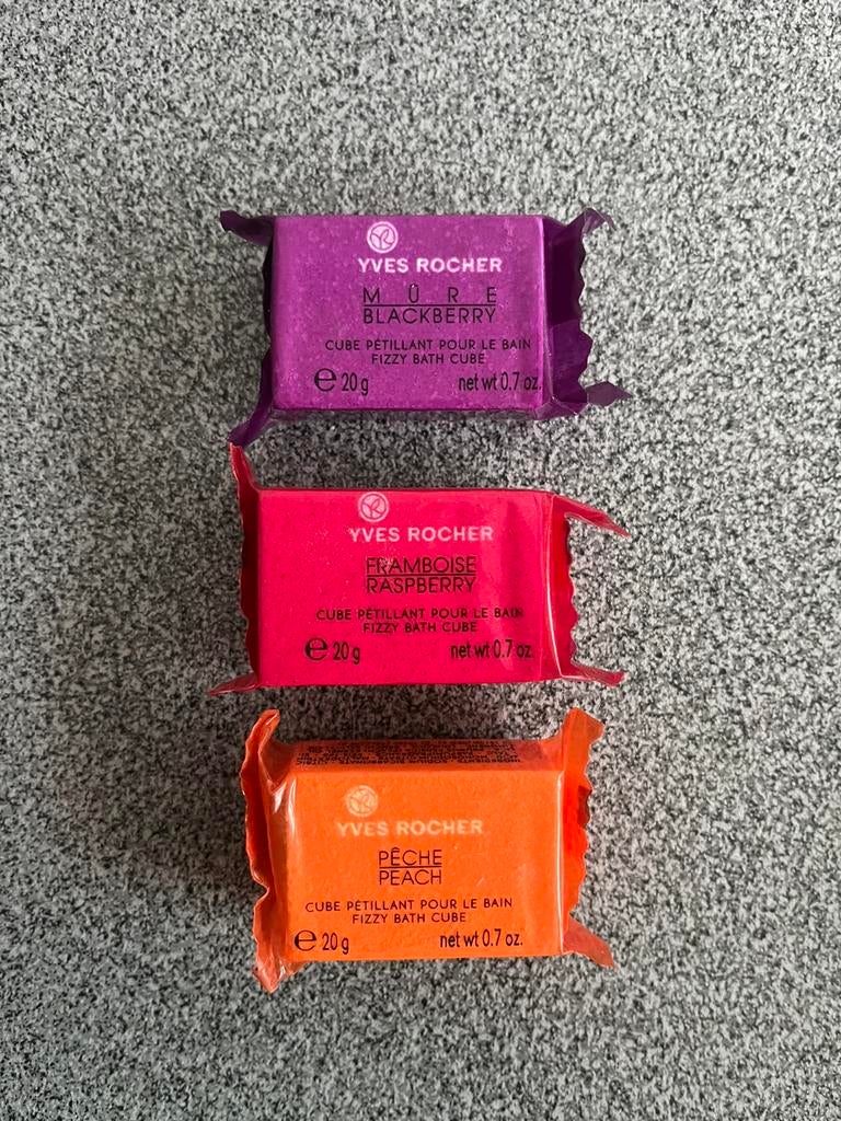 3 x bruistablet Yves Rocher, Bijoux, Sacs & Beauté, Beauté | Soins du corps, Enlèvement ou Envoi, Neuf, Baignoire & Douche