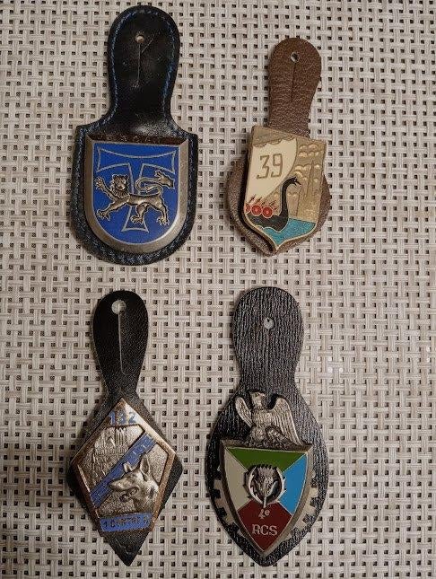 4 Breloques de l'Armée Française, Enlèvement ou Envoi, Armée de terre, Emblème ou Badge
