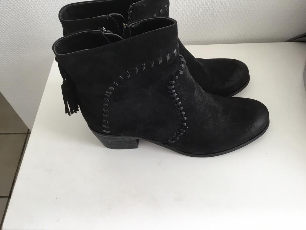 Nieuw enkellaarsjes, Kleding | Dames, Ophalen of Verzenden, Nieuw