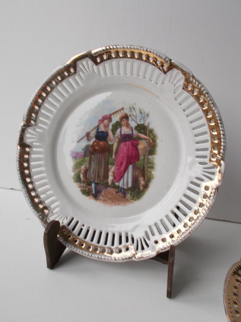 Schwarzenhammer Bavaria geperforeerde kom / bord 1910, Ophalen of Verzenden