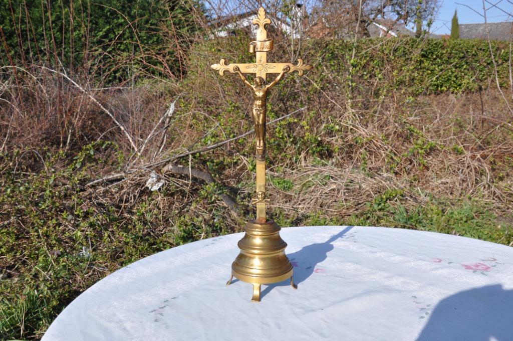crucifix de huy en laiton, Ophalen of Verzenden