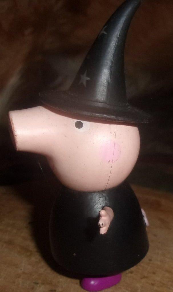 Figurine de peppa pig magicienne, Enfants & Bébés, Enlèvement ou Envoi