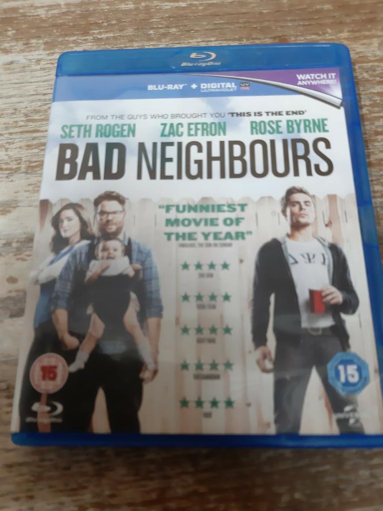 BAD NEIGHBOURS, Enlèvement, Comme neuf, Humour et Cabaret