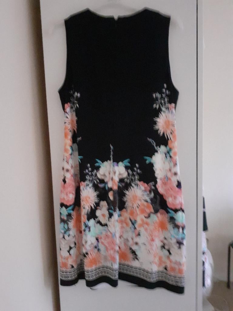 Kleedjes, Taille 42/44 (L), K Design, Autres couleurs, Enlèvement