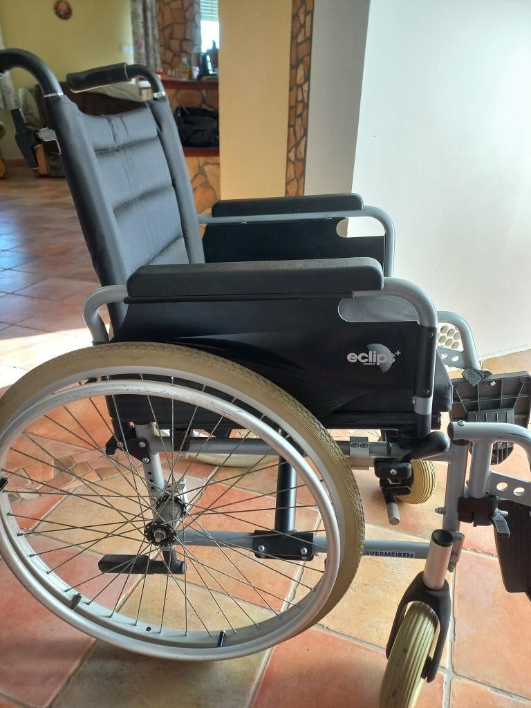 te koop , eletric bed en rolstoel, Diversen, Ophalen, Inklapbaar, Gebruikt, Duwrolstoel