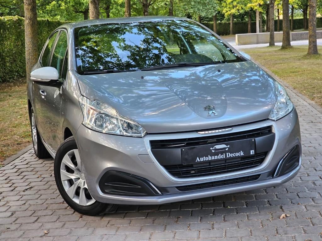 Peugeot 208 LIKE | BENZINE | AIRCO | NETTE STAAT, Auto's, Voorwielaandrijving, Stof, 50 kW, 1199 cc