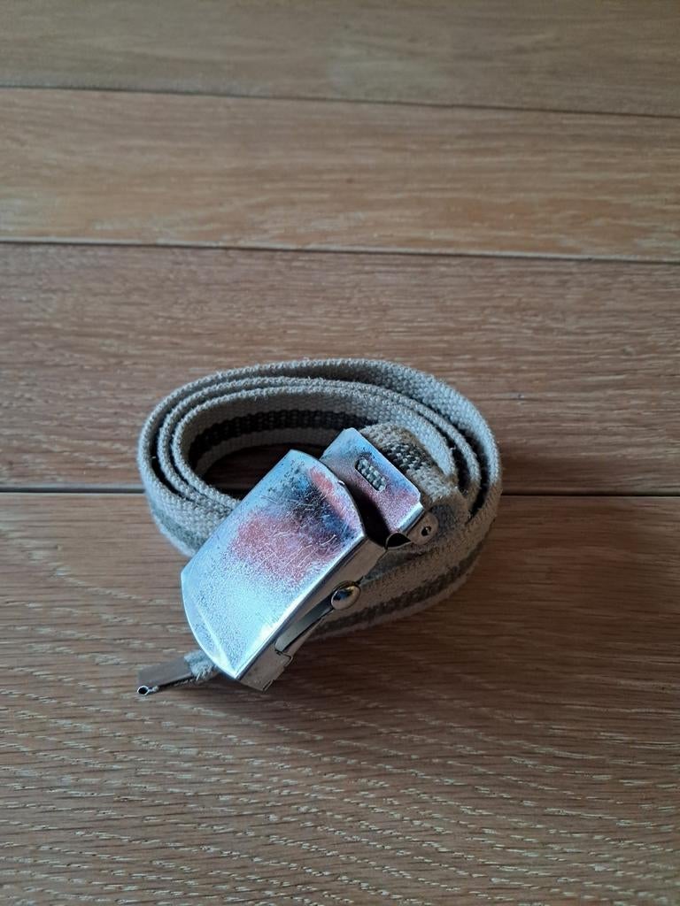 Ceinture beige et kaki coton enfant, Enfants & Bébés, Vêtements enfant | Autre, Enlèvement ou Envoi, Utilisé, JBC, Garçon ou Fille