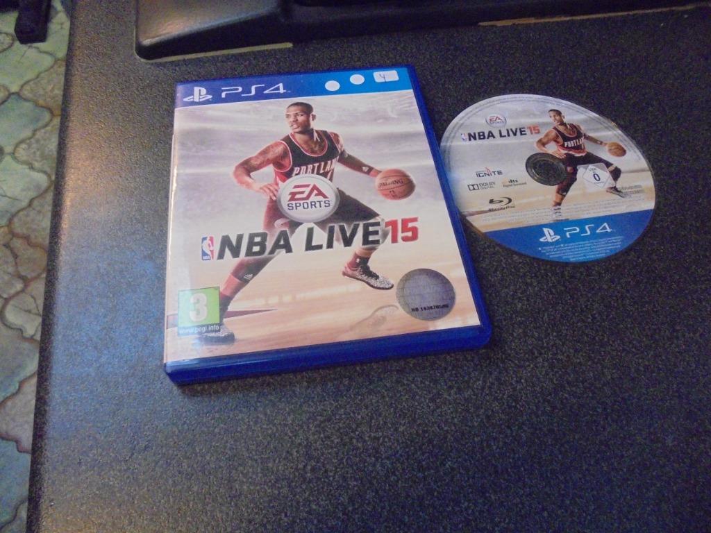 Playstation 4 NBA Live 15 (EA Sports) orig, 2 joueurs, Utilisé, À partir de 3 ans, Sport