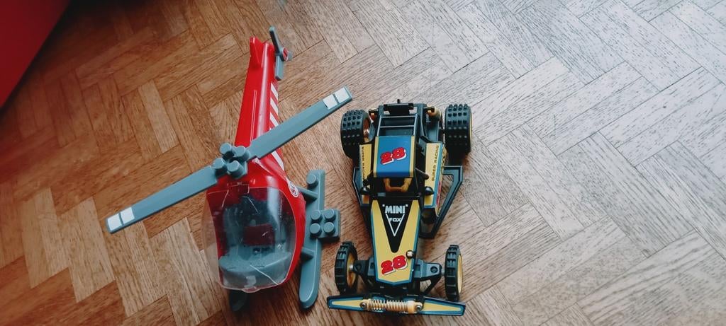 Groot speelgoed autootje en helicopter, Kinderen en Baby's, Speelgoed |Speelgoedvoertuigen, Ophalen of Verzenden