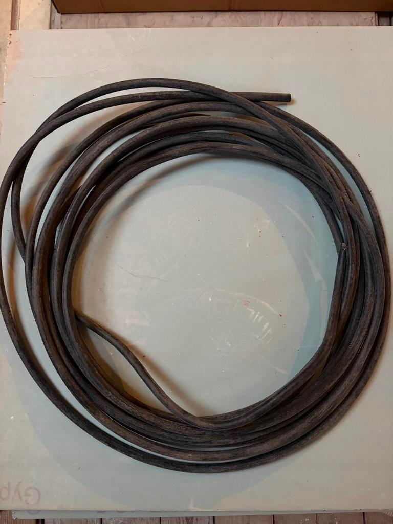Overschot elektriciteitskabels allerlei, Bricolage & Construction, Électricité & Câbles, Comme neuf, Enlèvement