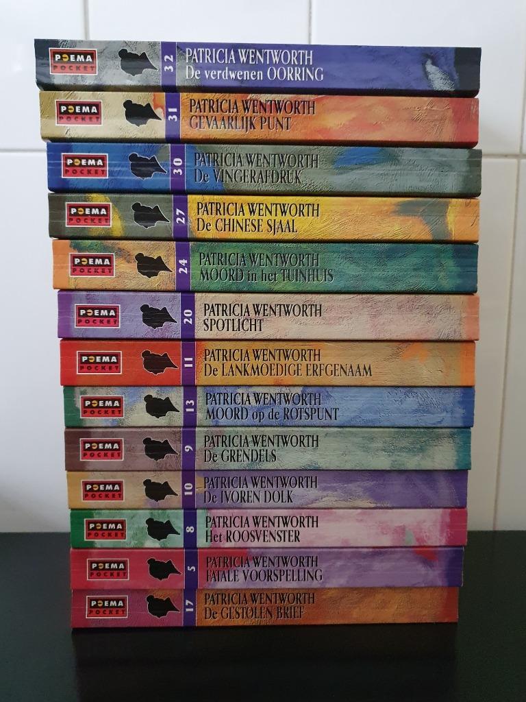 Patricia Wentworth crimi 13 stuks, Boeken, Ophalen, Gelezen, Patricia Wentworth
