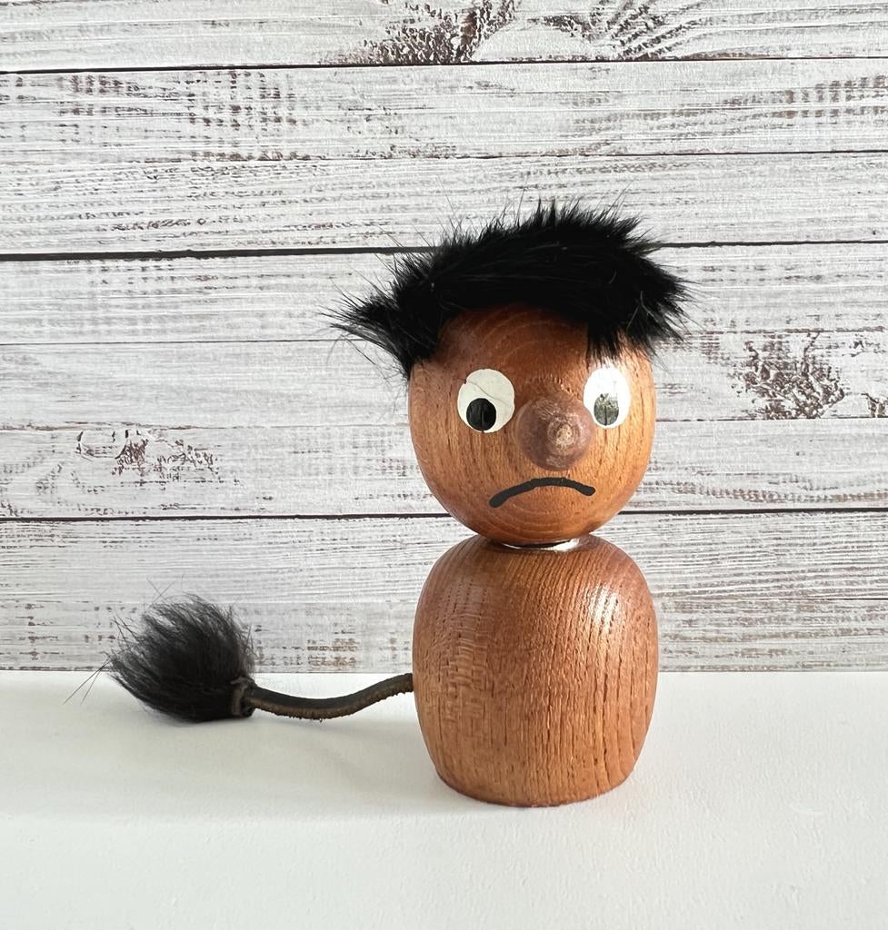 Décapsuleur diablotin en bois avec cheveux, Antiquités & Art, Enlèvement ou Envoi