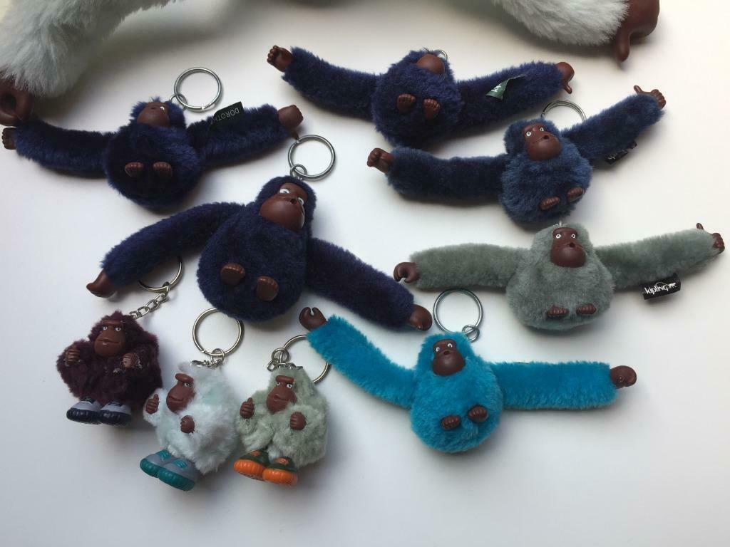 9 kleine en een grootte Kipling aap, Ophalen, Gebruikt