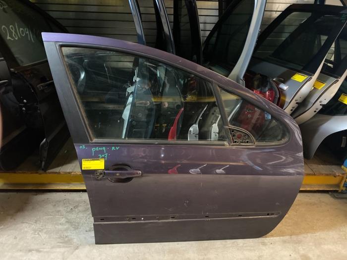 Portier 4Deurs rechts-voor van een Peugeot 307 (KKG), Gebruikt, Deur, Ophalen of Verzenden, Peugeot