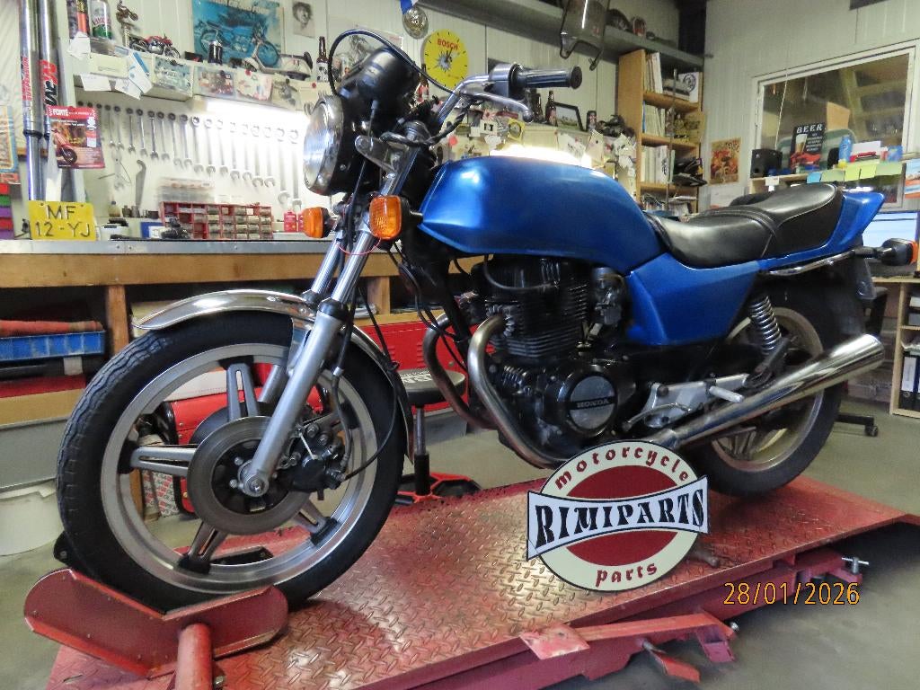 Op zoek naar Honda CB400N Super Dreams CB 400 Onderdelen ?, Enlèvement ou Envoi, Utilisé
