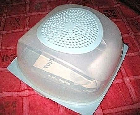 Tupperware: grande fromagère de 4 à 8 fromages, Maison & Meubles, Enlèvement ou Envoi, Neuf, Bleu, Boîte