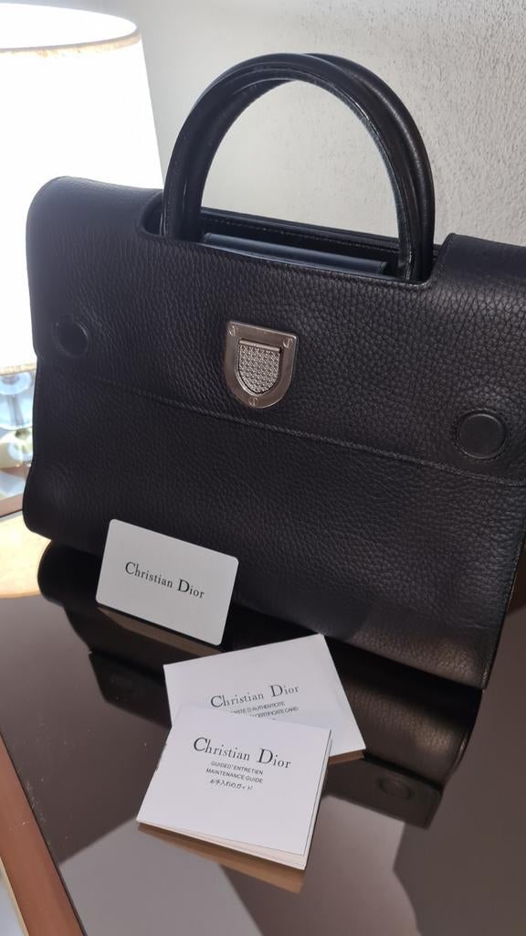 Sac femme Dior noir, en vrai cuir neuf, Comme neuf