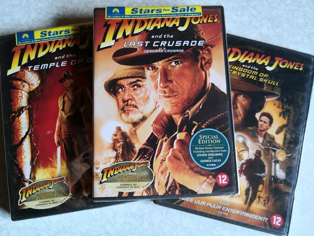 dvd's indiana jones uit te kiezen, CD & DVD, DVD | Aventure, Enlèvement ou Envoi