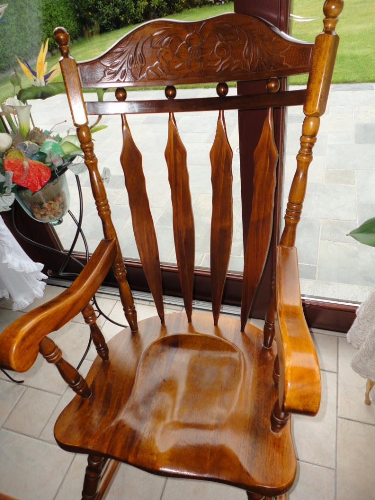chaise rocky chair, Maison & Meubles, Chaises, Autres couleurs, Comme neuf, Enlèvement, Bois