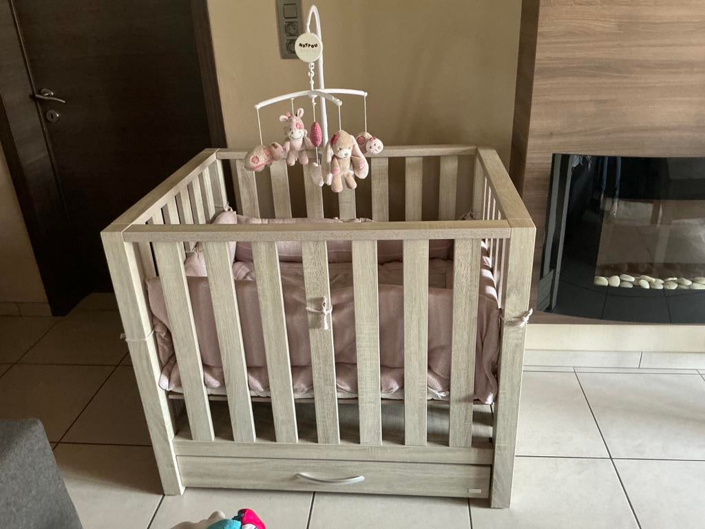 Groot baby pakket met veel extra's, Kinderen en Baby's, Ophalen, Rechthoekig, In hoogte verstelbaar