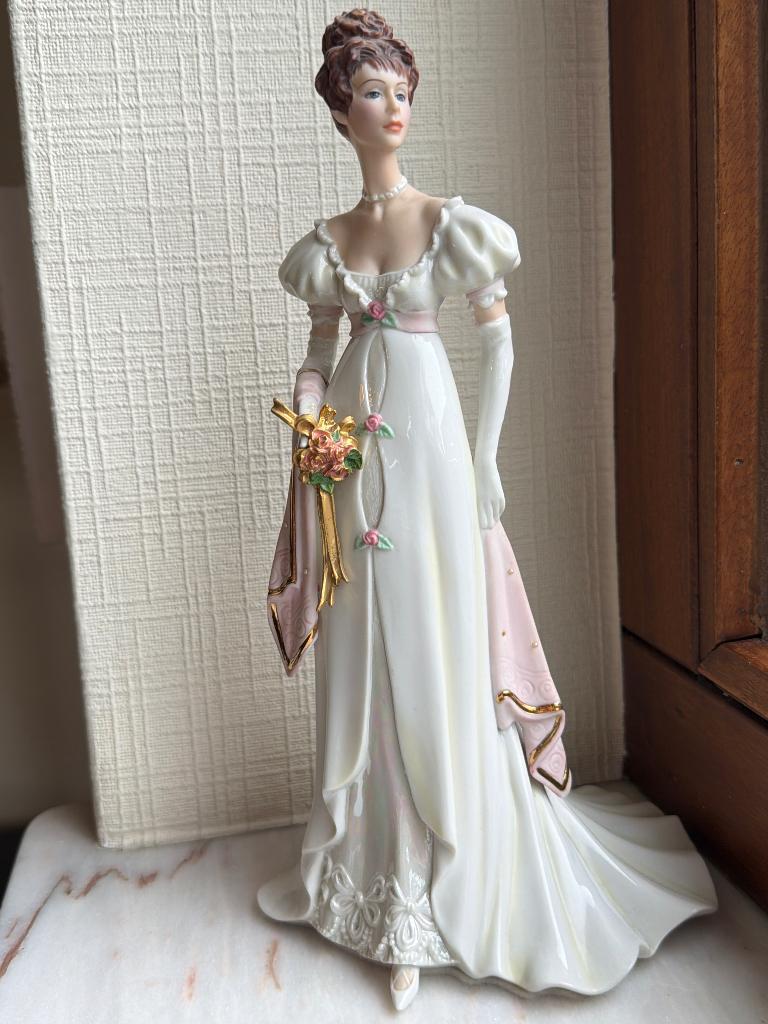 figurine de collection en porcelaine fine « Arabella », Enlèvement ou Envoi
