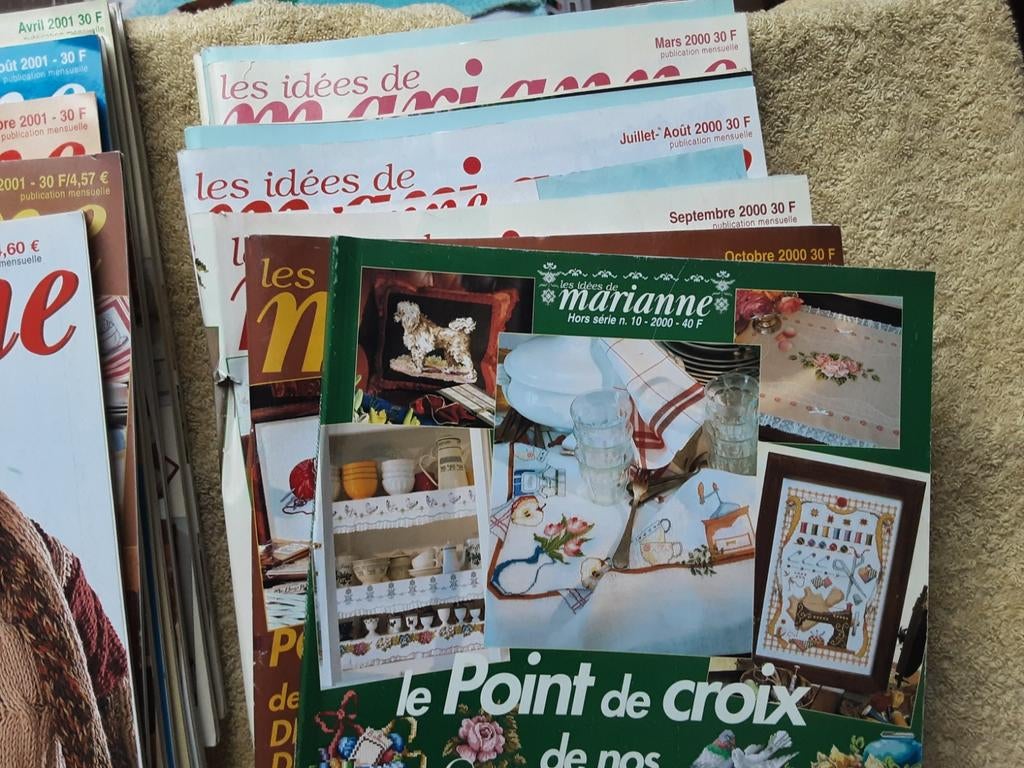 Livres de Marianne, Hobby & Loisirs créatifs, Broderie & Machines à broder, Enlèvement, Comme neuf, Broderies à la main, Pièce ou Accessoires