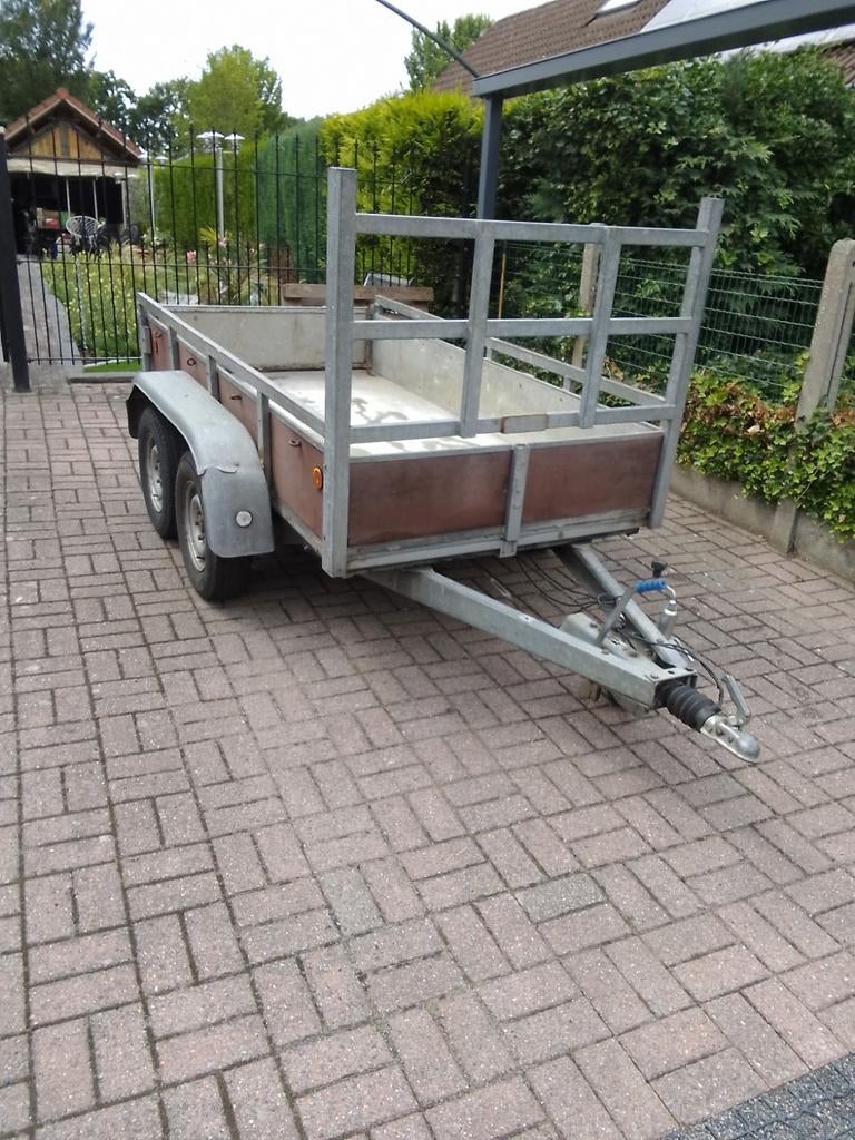 Geremde saris aanhangwagen 2t met originele papieren, Auto diversen, Aanhangers en Bagagewagens, Ophalen, Gebruikt