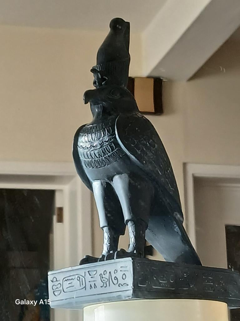 The Blue falcon., Ophalen of Verzenden, Zo goed als nieuw