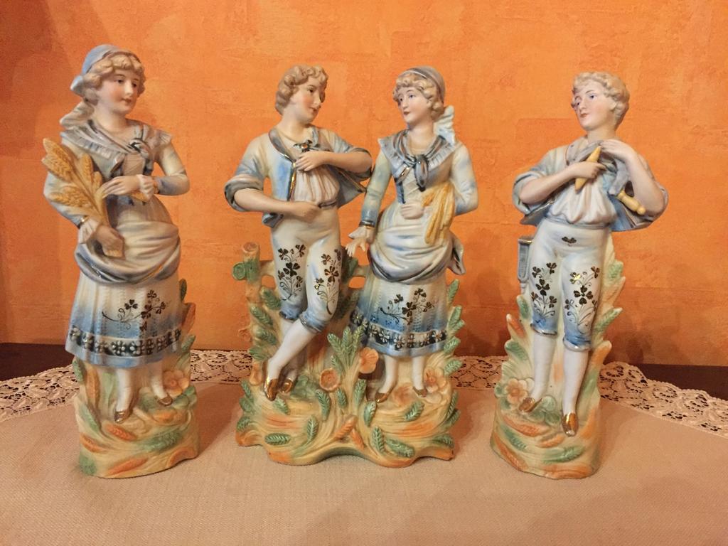Biscuit schouwstuk., Antiek en Kunst, Ophalen