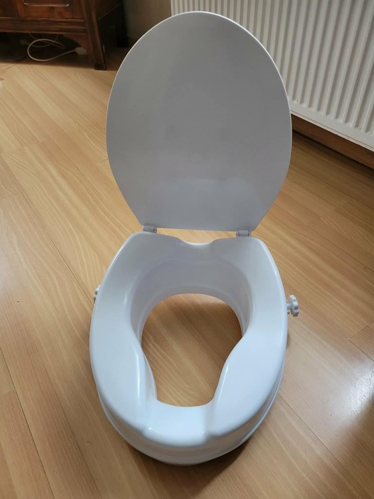 WC-toiletverhoger, Diversen, Verpleegmiddelen, Zo goed als nieuw, Ophalen of Verzenden