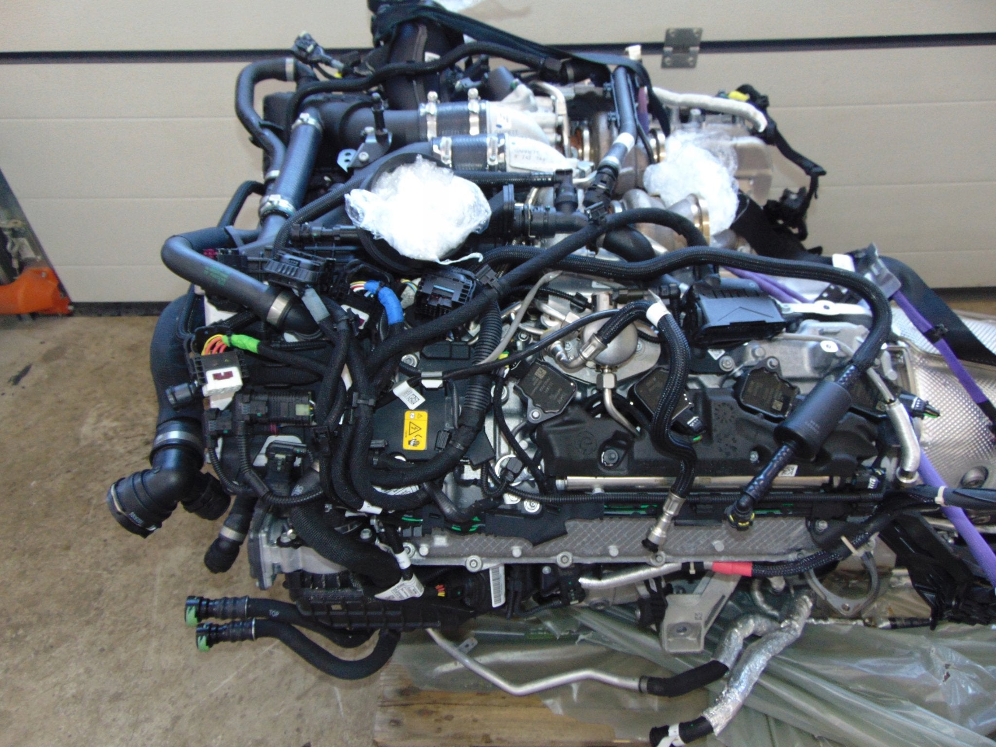 Moteur S68B44A Complet BMW X6, Envoi, Utilisé, Daihatsu